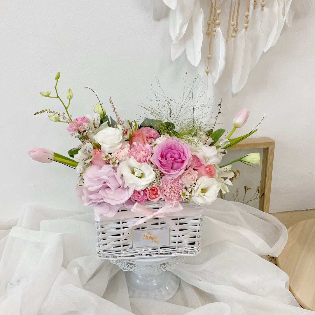 pink-white-floral-basket