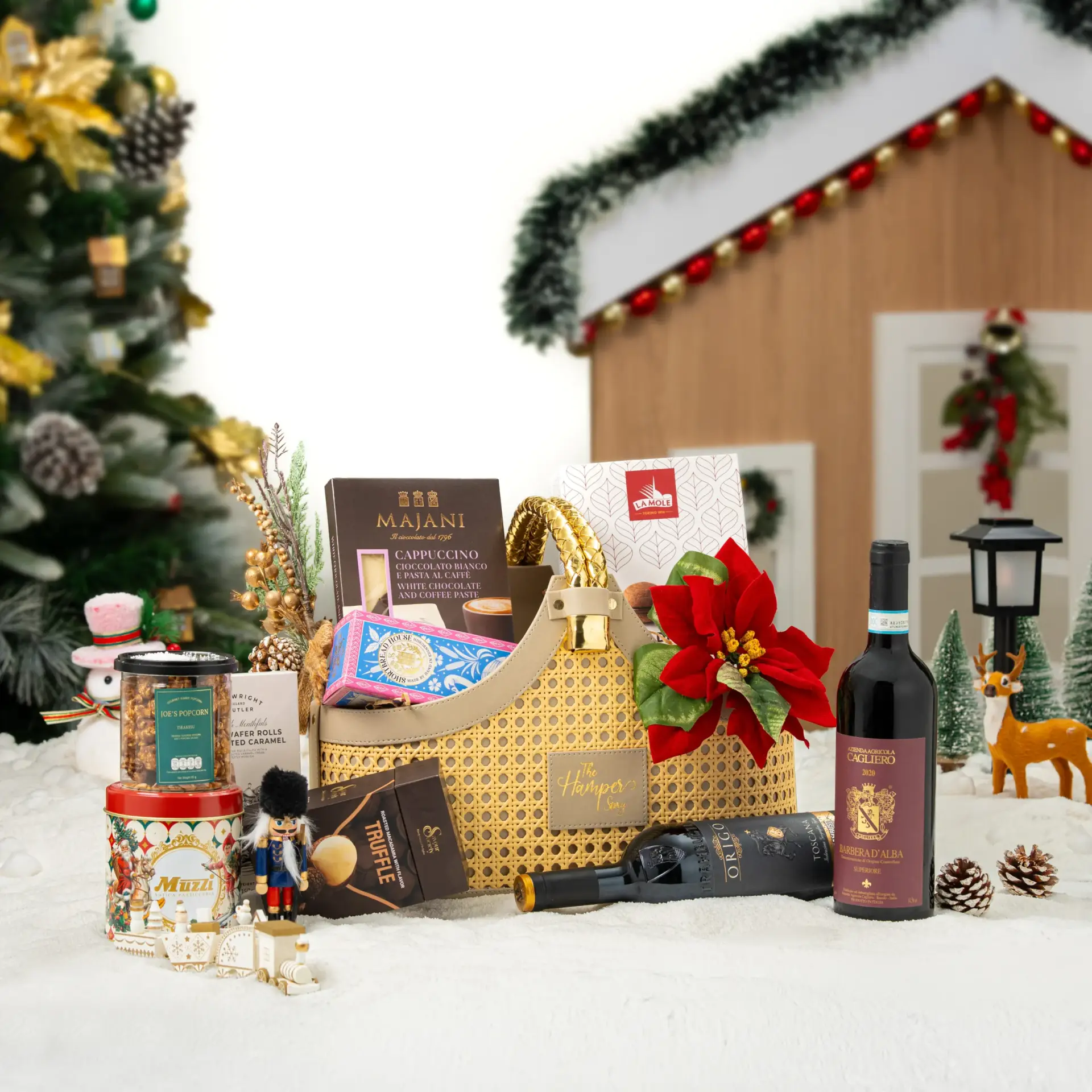 Jingle Bell House - Image 2