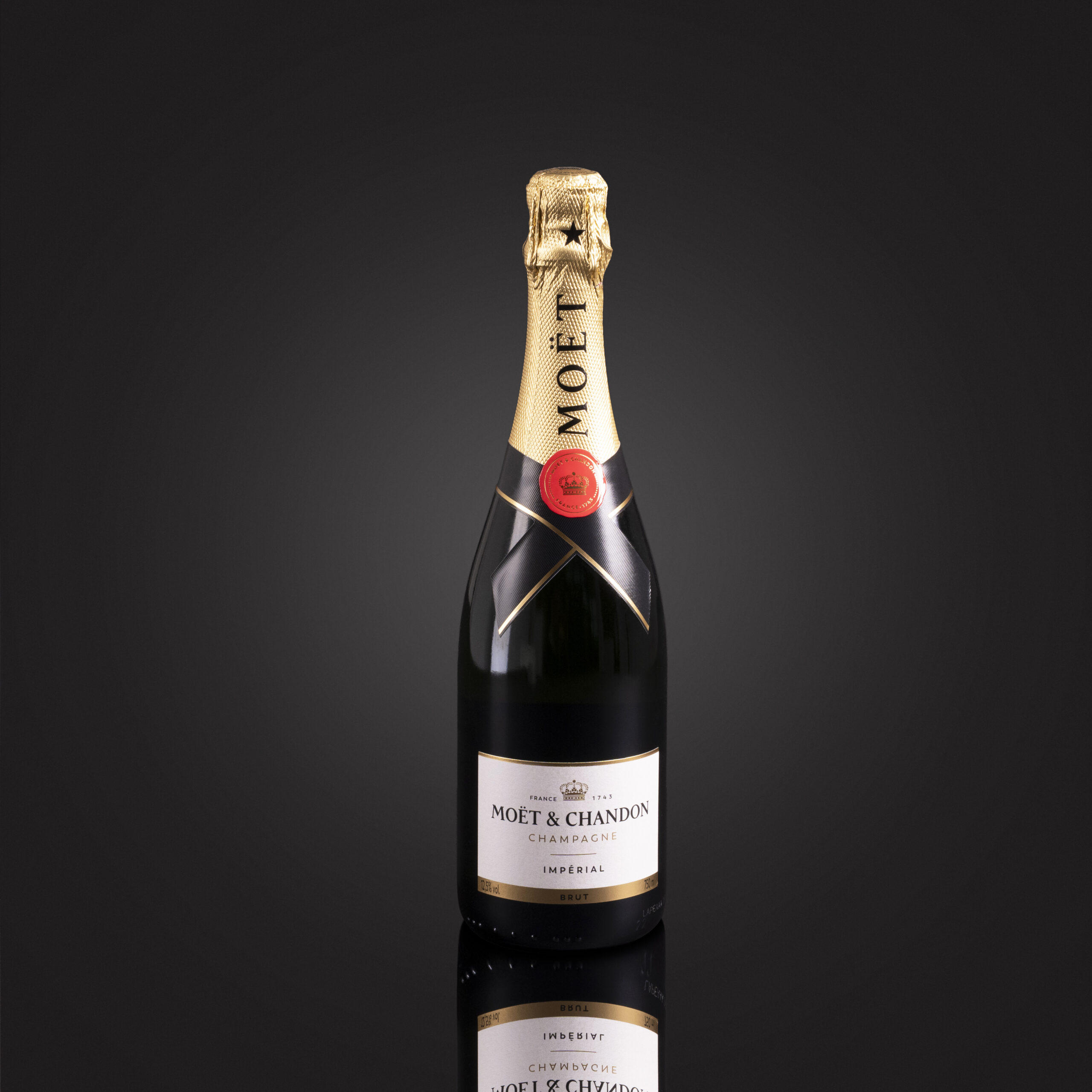 Moet & Chandon Champagne Imperial Brut 750Ml