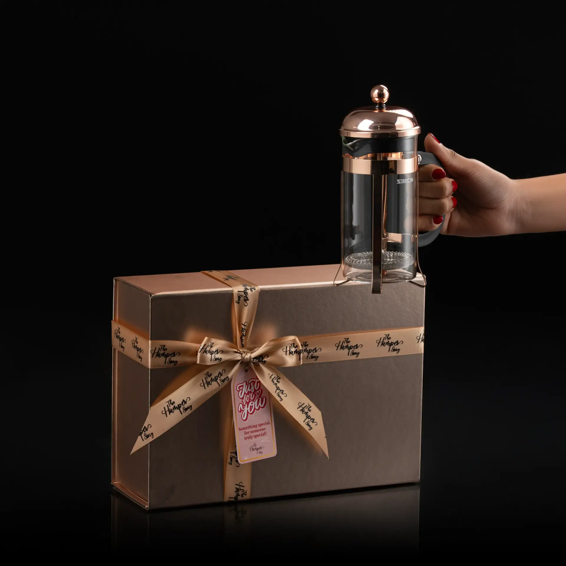 The Golden Drip - Image 3