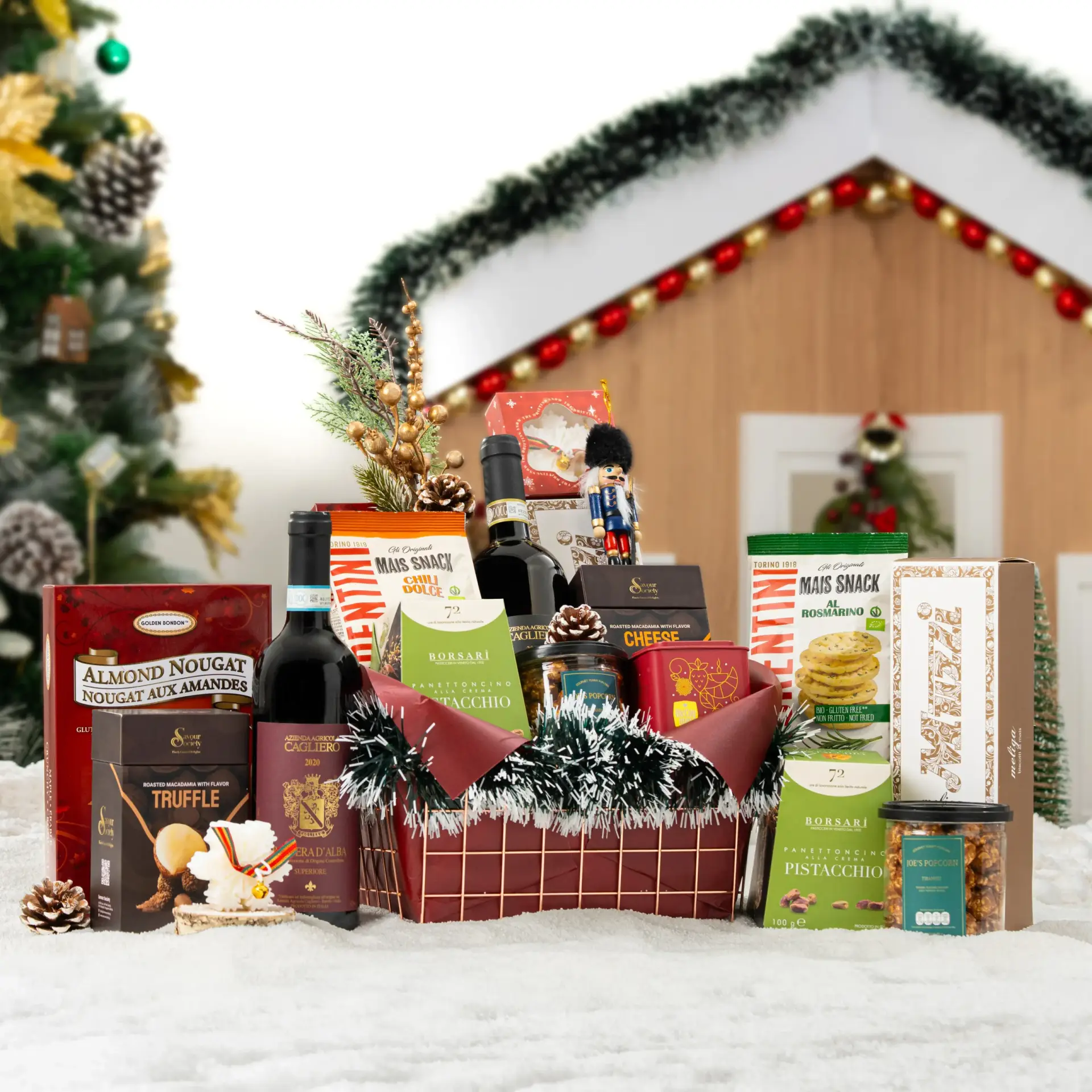 The Jolly Chalet - Image 2